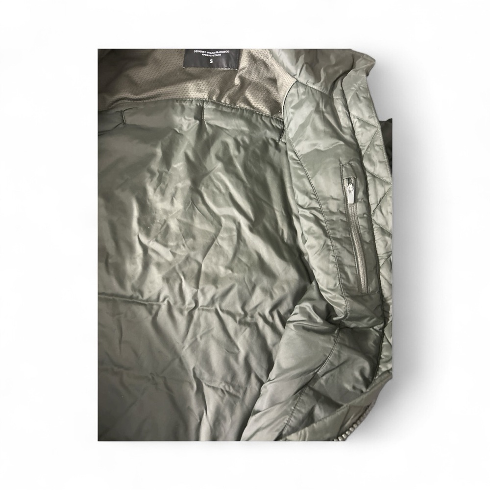 Athleta primaloft Rock Ridge Dark Green and grey Quilted Puffer Jacket - Picture 4 of 4